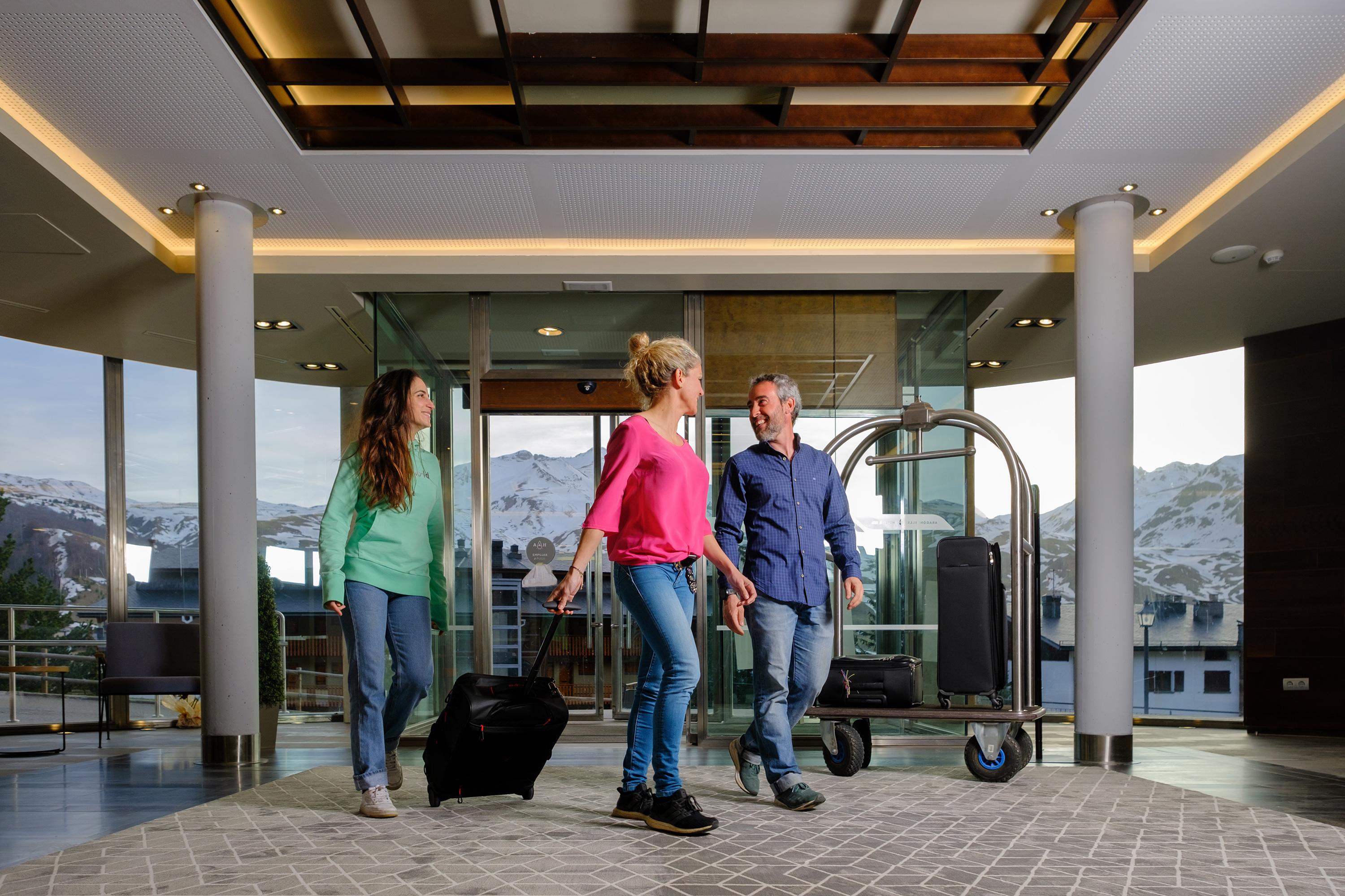 Hotel Aragon Hills&Spa Formigal Buitenkant foto