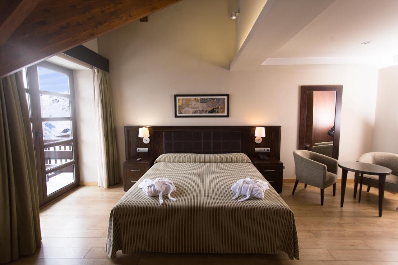 Hotel Aragon Hills&Spa Formigal Buitenkant foto