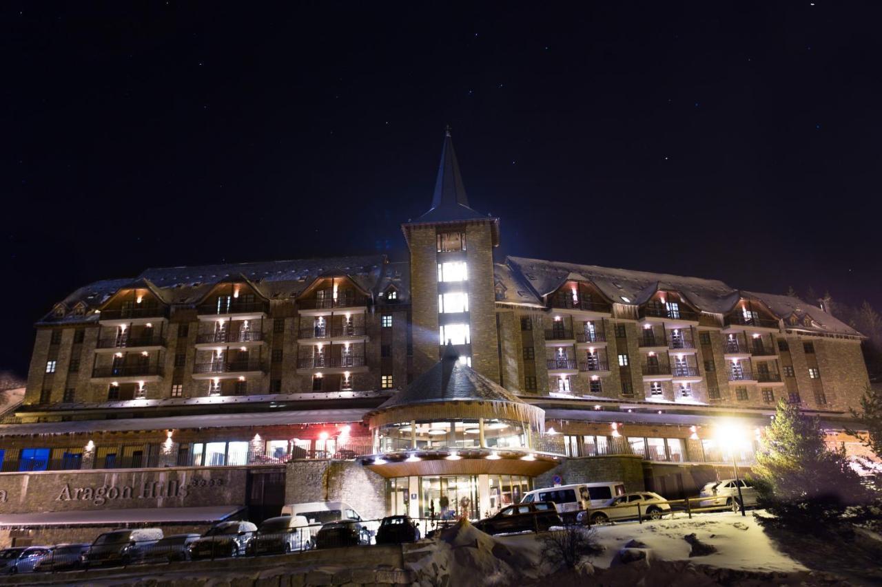 Hotel Aragon Hills&Spa Formigal Buitenkant foto